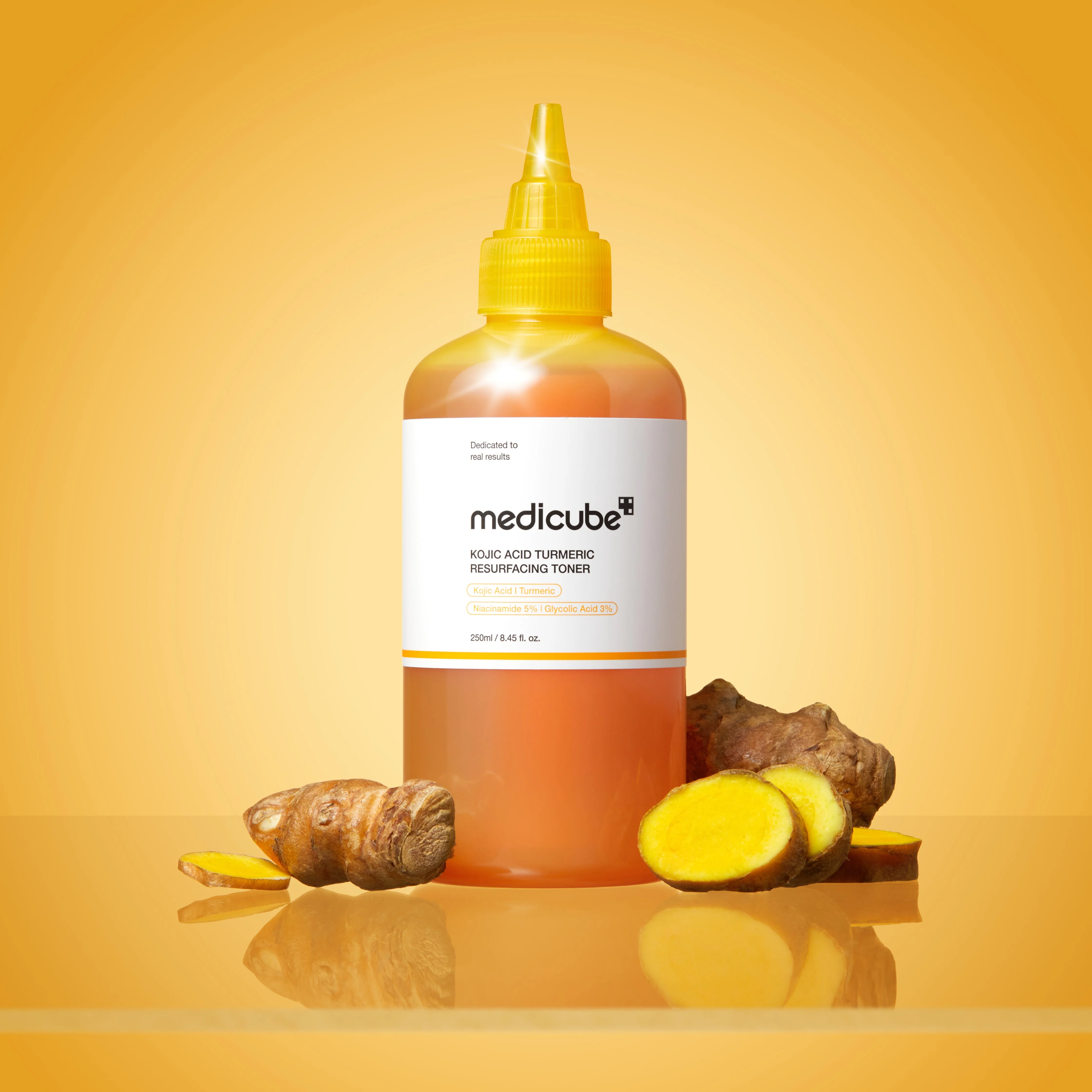 Medicube Kojic Acid Turmeric Resurfacing Toner (250ml) - Image 4