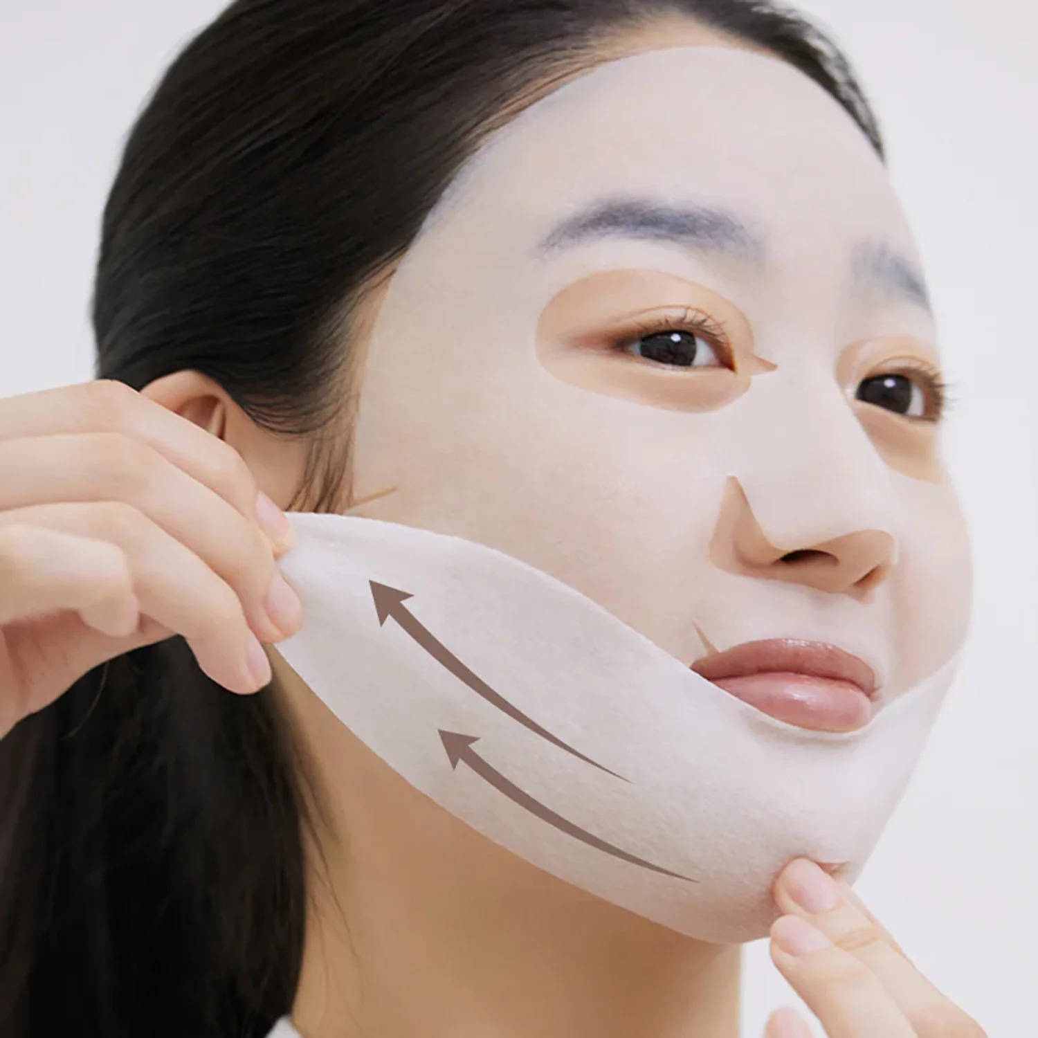 MEDIHEAL Retinol Collagen Ampoule Lifting Mask (4 PCs) - Image 2