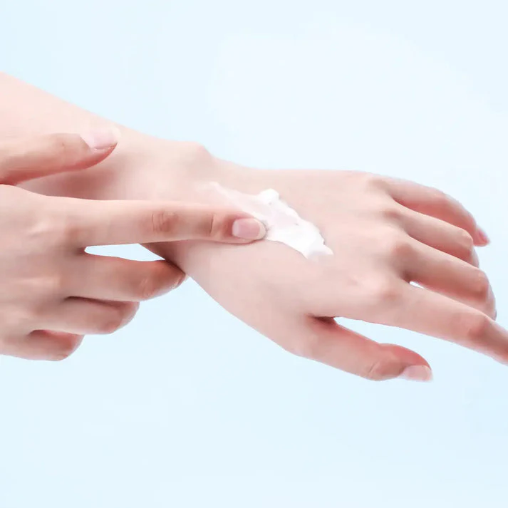 ROUND LAB Birch Juice Hand Cream (30ml) - Image 4
