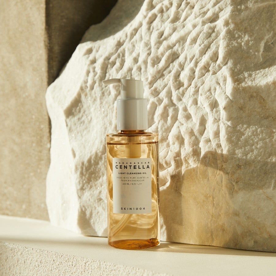 SKIN1004 Madagascar Centella Light Cleansing Oil (200ml) - Image 3